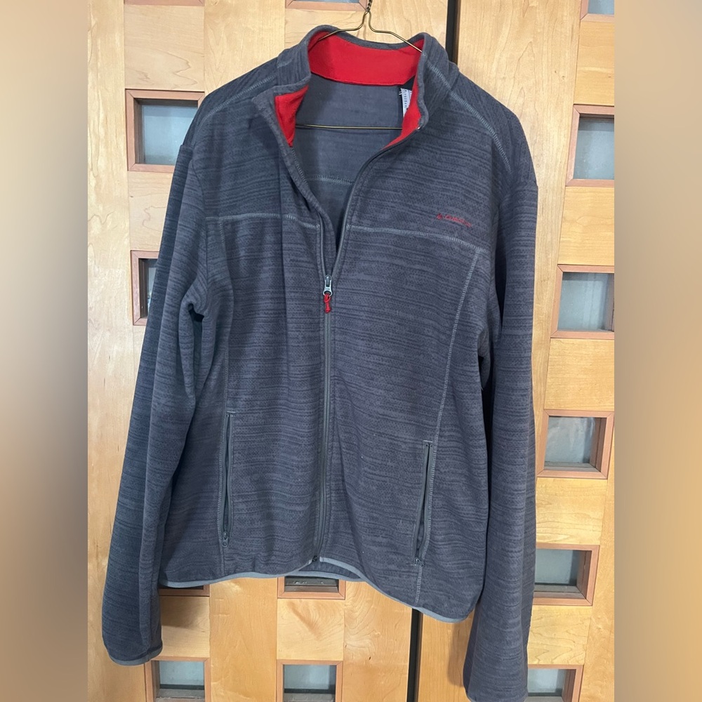 Quechua Forclaz 200 Fleece Jacket, L, NWT